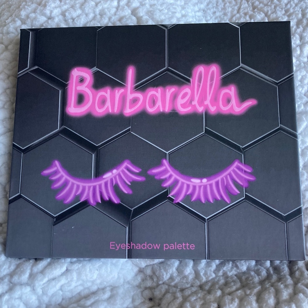 Bee Beauty Barbarella Eyeshadow Palette - Picture 3 of 4